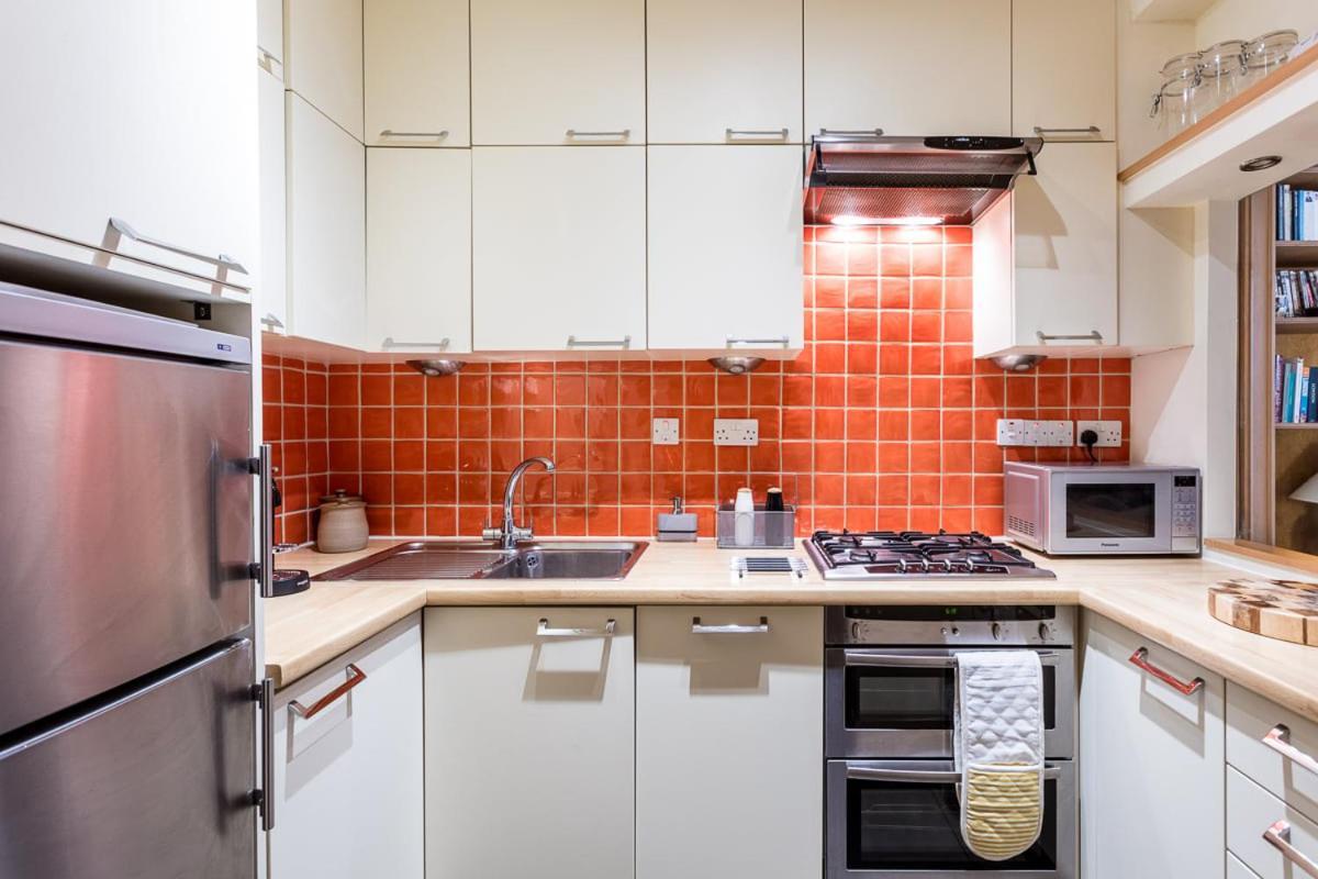 Cosy Pimlico Retreat *